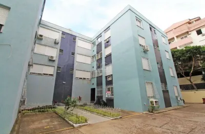 Apartamento térreo de um dormitório transformado em dois dormitórios