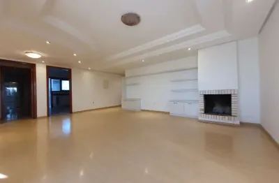 Apartamento com 3 quartos com 1 vaga de garagem localizado no centro de canoas