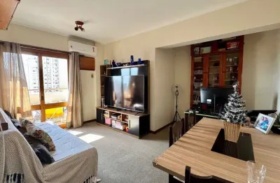 Apartamento de 1 quarto, sacada, 1 vaga, elevador no bairro Independência