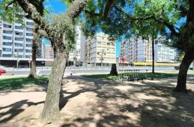 Apartamento com 3 quartos à venda na Avenida João Pessoa, 699, Centro Histórico, Porto Alegre