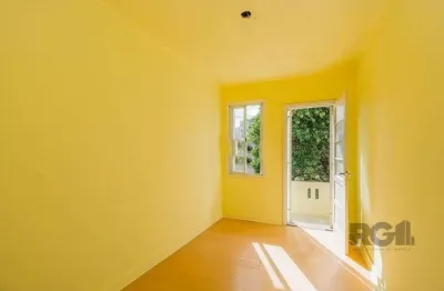 Apartamento com 2 quartos à venda na Avenida Mariland, 119, São João, Porto Alegre