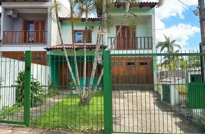 Casa para Venda - 190m², 3 dormitórios, sendo 1 suites, 3 vagas - Nonoai