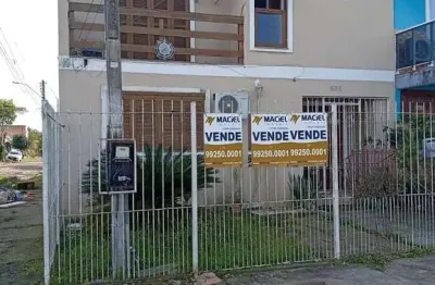 Lindo sobrado de esquina com 4 dormitórios á venda no Bairro Hípica.