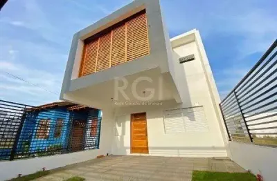 Casa para Venda - 217m², 3 dormitórios, sendo 1 suites, 2 vagas - Hípica