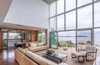 Maravilhosa Residência - 463.7m², 4 dormitórios, 4 suites, 4 vagas - Vila Conceição