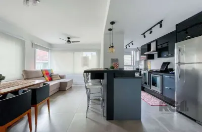 Apartamento mobiliado 70m² de 2 dormitórios e 1 vaga - bairro menino deus