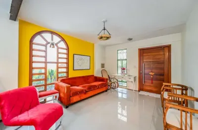 Casa em condomínio fechado com 4 quartos à venda na Acesso das Figueiras, 108, Santa Tereza, Porto Alegre