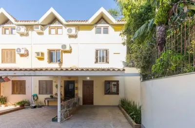 Casa em condomínio fechado com 2 quartos à venda na Rua Álvaro Guterres, 44, Tristeza, Porto Alegre