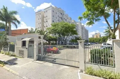 Cobertura com 2 quartos e 1 vaga de garagem na Rua Sadi Castro.