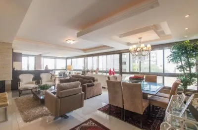 Apartamento com 3 suítes e 3 vagas de garagem no bairro Rio Branco em POA/RS