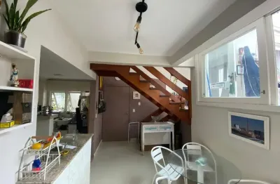 Apartamento com 4 quartos à venda na Avenida Coronel Marcos, 2182, Pedra Redonda, Porto Alegre