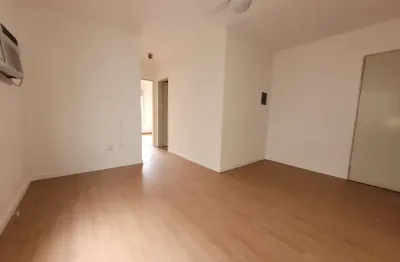 Apartamento de frente 2 dormitórios e vaga coberta próximo do Hospital Conceição