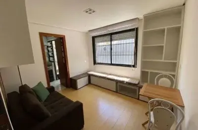 Apartamento com 1 quarto à venda na Rua Castro Alves, 957, Independência, Porto Alegre