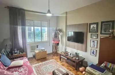 Apartamento com 3 quartos à venda na Rua Demétrio Ribeiro, 738, Centro Histórico, Porto Alegre