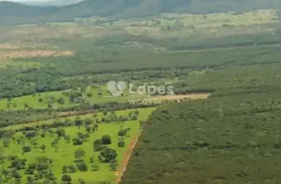 Fazenda à venda no Centro, Unaí 