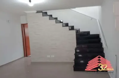 Sobrado novo a venda e para alugar na Vila Prudente 03 dormitórios 01 suíte 02 vagas quintal churrasqueira perto do metro