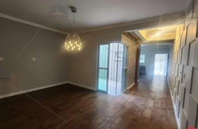 Sobrado vila zelina/vila prudente 180,00 metros de área construída 3 amplos dormitórios 1 suíte com closet 2 salas cozinha planejada quintal 4 vagas
