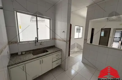 Casa térrea a venda próximo ao clube atlético ipiranga, 1 dormitório, 1 vaga, sala, cozinha, banheiro, lavanderia e quintal