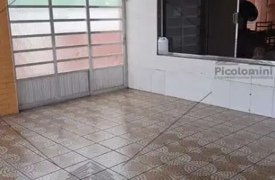 Impecável casa à venda no tatuapé, são paulo-sp: 2 quartos, 2 suítes, 5 banheiros, 2 vagas de garagem, 231 m² de área.