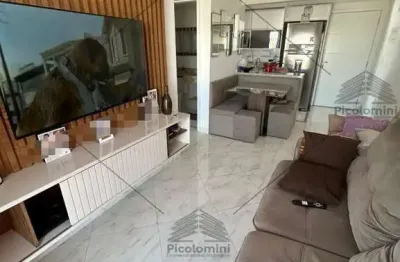 Apartamento vila curuçá santo andré com 54m2, 2 dormitórios, suíte, móveis planejados, vaga de garagem, 2 sacadas, 2 banheiros, decorado