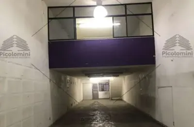Prédio comercial com 600 metros de área útil a venda no brás, em excelente rua comercial, bem próximo do metrô bresser