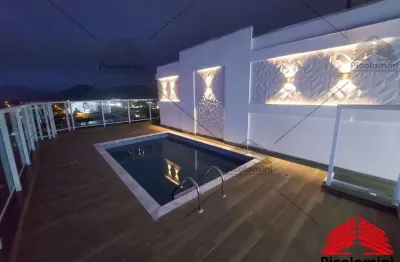 Cobertura a venda em ubatuba, 03 suites, piscina privativa,  02 vagas com depósito, lazer completo no centro a 900 m da praia
