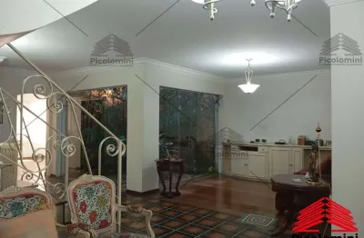 Imóvel imperdível na vila formosa: casa com 3 quartos, 1 suíte, 2 salas, 4 banheiros, 4 vagas e 250m² em sp.
