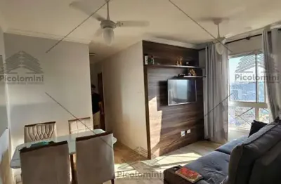 Apartamento 50m2 na vila ré a 600mts da estação patriarca, totalmente mobiliado, 2 quartos, sala 2 ambientes, vaga de garagem