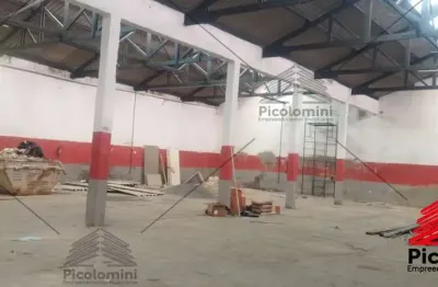 Galpão reformado para locação na mooca de 586m², 2 banheiros, escritório, pé direito alto