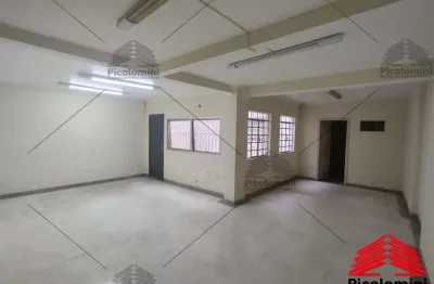 Galpão para locação na mooca de 390m², varias salas, 2 andares, 10 de frente por 39 de fundo