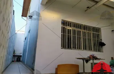 Casa assobradada a venda na vila alpina de 217m², 5 quartos, 2 banheiros, lavanderia, sala, cozinha, 1 vaga de garagem