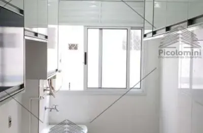 Apartamento à venda na vila alpina. 2 quartos, 1 sala, 1 banheiro, 1 vaga de garagem, 44m².