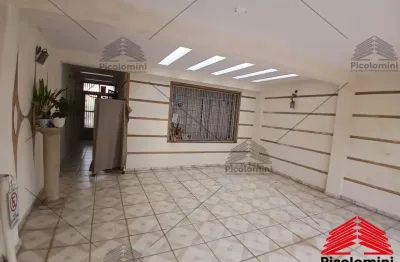 Casa sobrado a venda com 200 m² na vila regente feijó, próximo ao clube 7 de setembro, 3 quartos, 2 vagas de garagem coberta, entrada lateral, edícula