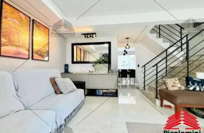 Casa de condomínio moóca alto padrão, 3 quartos, 3 suítes, sala ampla, 4 banheiros, quintal com churraqueira, 4 vagas de garagem, 174 m² , piscina