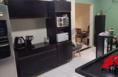 Casa térrea à venda belenzinho: 4 quartos, 2 salas, cozinha, 2 banheiros, 1 vaga de garagem com portão eletronico. 160m²!