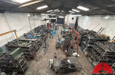 Venda de galpão comercial na vila nova york 2 salas, 3 banheiros, 2 andares, 416,28 m².