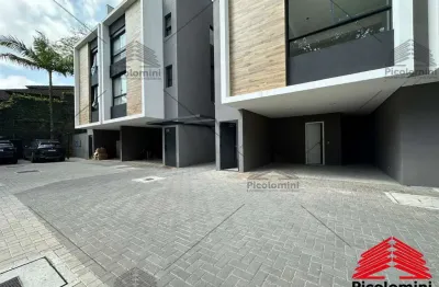 Casa à venda no morumbi, são paulo-sp: 3 quartos, 1 suíte, 3 banheiros, 3 vagas de garagem, 250m² de área!