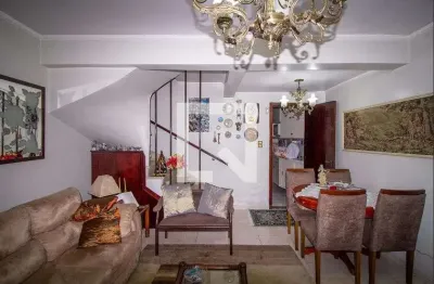 Casa com 2 quartos à venda na Rua Gomes, 350, Vila Ema, São Paulo