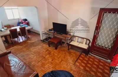 Casa à venda em são paulo-sp, na mooca. 5 quartos, 2 banheiros, 2 vagas. 210m² de puro conforto!