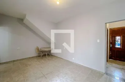 Casa com 2 quartos à venda na Rua Pimenta Bueno, 45, Belém, São Paulo