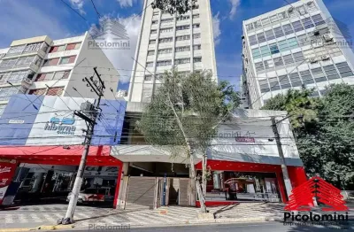Apartamento de 147m² para locação na paes de barros, com 4 dormitórios sendo 1 suíte, sala 2 ambientes, cozinha com planejados, 3 banheiros e 2 vagas