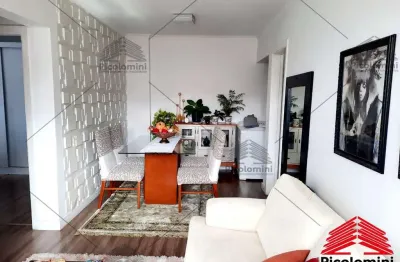 Apartamento à venda na mooca, são paulo-sp: 2 quartos, 2 salas, 1 banheiro, 53m² de área!