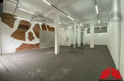 Salão comercial para locação no vila alpina 1 sala, 1 banheiro, 3 vagas de garagem, 150m².