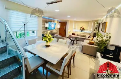 Sobrado lindo à Venda Tatuapé - 3 Quartos, 3 Suítes, sacada, jardim de inverno, 5 Banheiros, 5 Vagas, 375m², quintal com churrasqueira próximo metrô