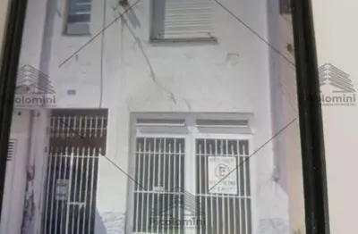 Casa à venda no Cambuci, São Paulo-SP: 5 quartos, 2 salas, 3 banheiros, 1 vaga de garagem, 211m² de área. Venha conferir!