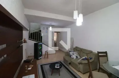 Casa com 2 quartos à venda na Rua Germano Augusto, 43, Vila Ema, São Paulo