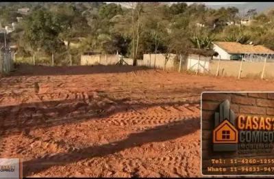 Oportunidade única !! terreno com 740,00 m2 de área, perfeito para construir a casa dos seus sonhos! localizado em um bairro tranquilo e arborizado, i