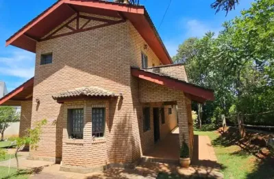 Imperdível oportunidade de aquisição de casa com 3 quartos e 2 suítes no condomínio parque das garças i em atibaia-sp, permuta!