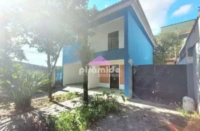 Casa com 3 dormitórios, sendo 1 suíte à venda, 201 m² por r$ 710.000 - jardim souto - são josé dos