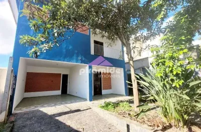Casa com 3 dormitórios, sendo 1 suíte à venda, 201 m² por r$ 710.000 - jardim souto - são josé dos
